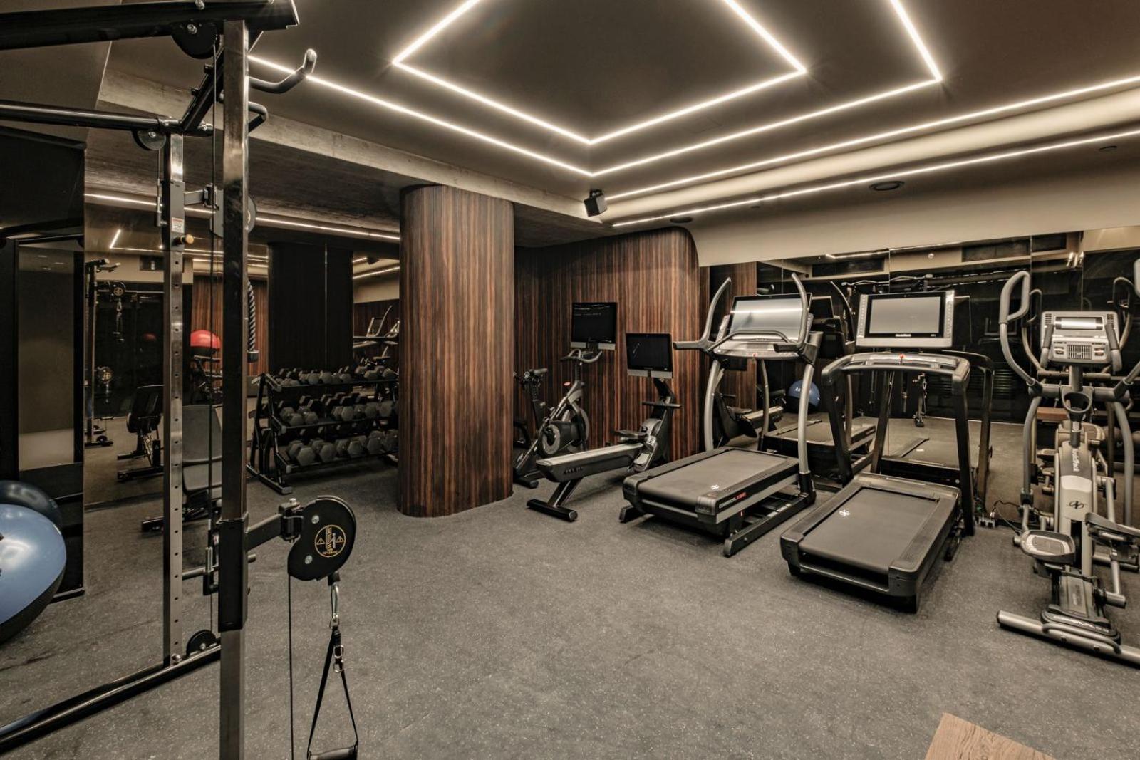 Fitch Hotel Saint Julian's Екстериор снимка