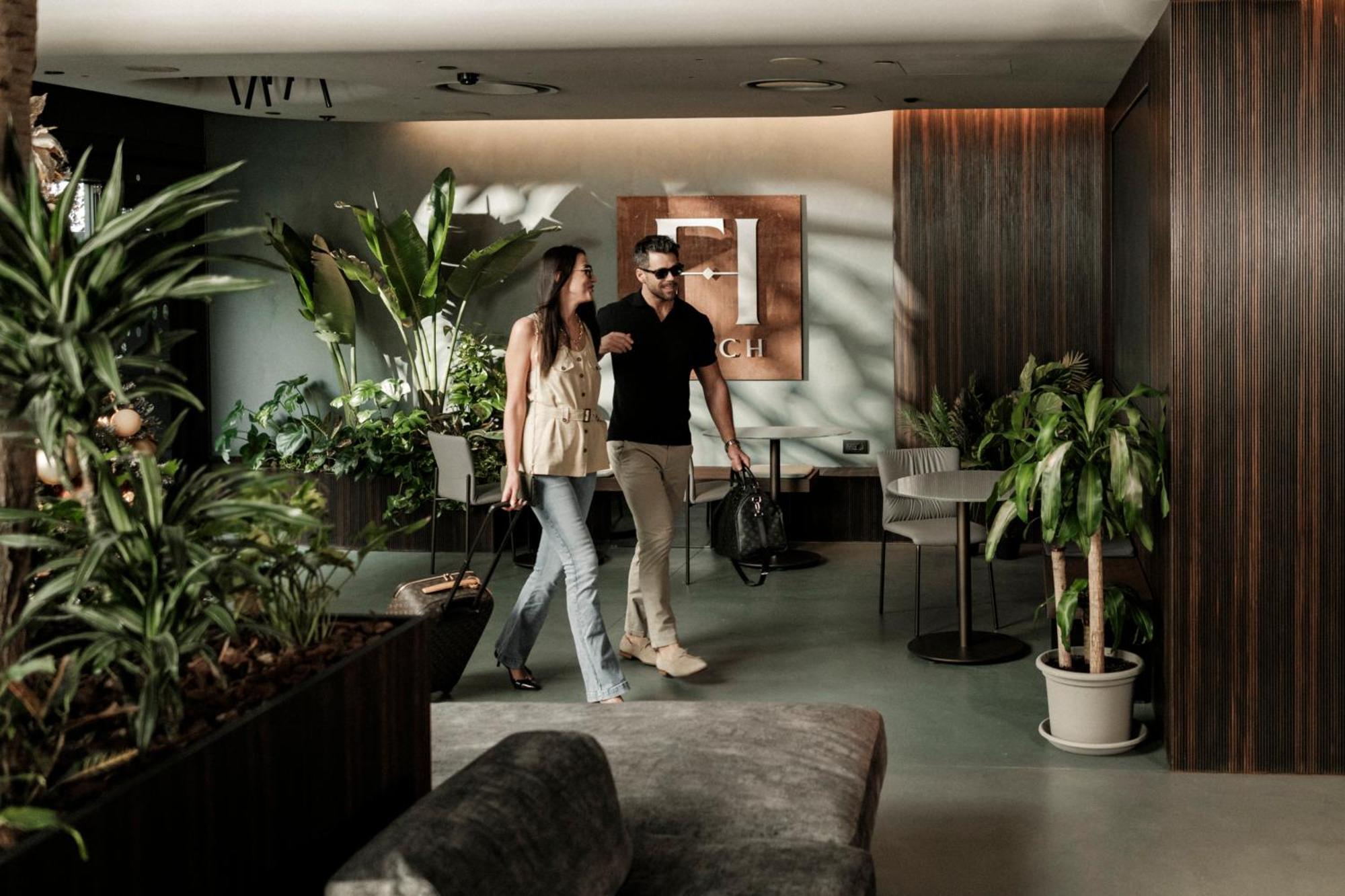 Fitch Hotel Saint Julian's Екстериор снимка